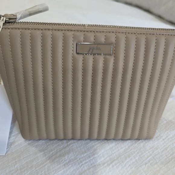 Ju-ju-be All Set 3 zipper bag set in Taupe - Picture 12 of 14